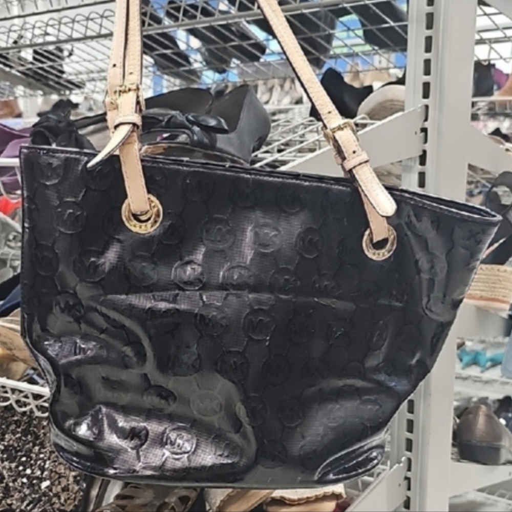 Michael Kors Elegant Black Tote Bag